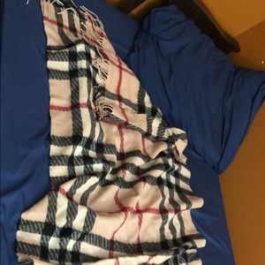 Large scarf -“Burberry looking scarf “